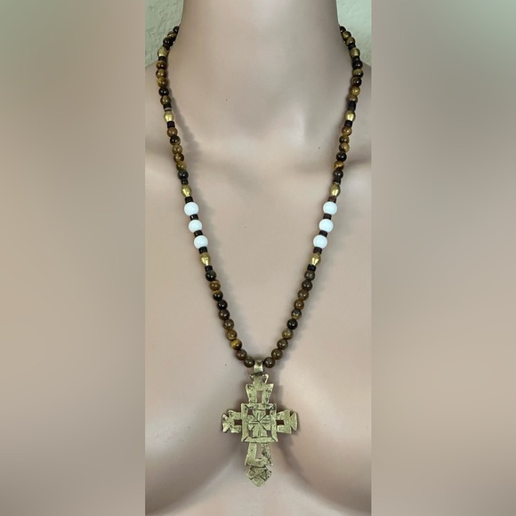 26 inch Brass Cross and Tiger Eye Gemstone bead necklace NWOT - Picture 11 of 11